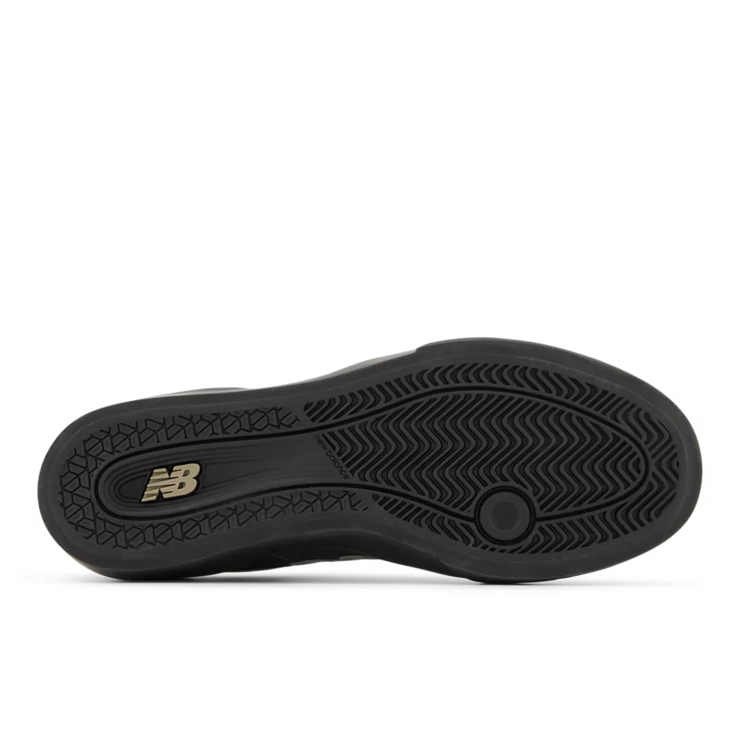 NB Numeric 272 - New Balance Trending