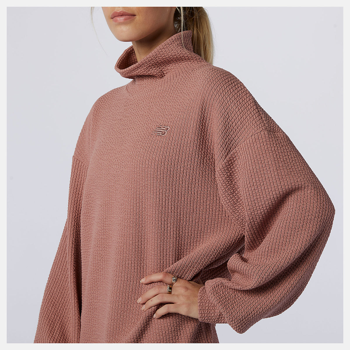 Transform Springloft Pullover - New Balance Signature