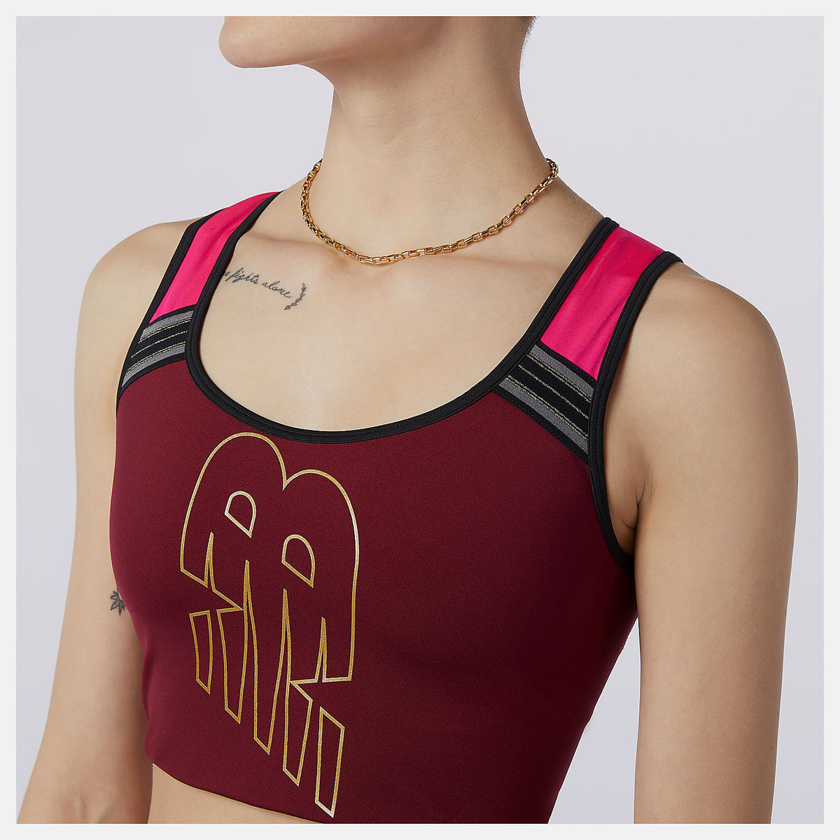 Achiever Crop Top - New Balance Signature