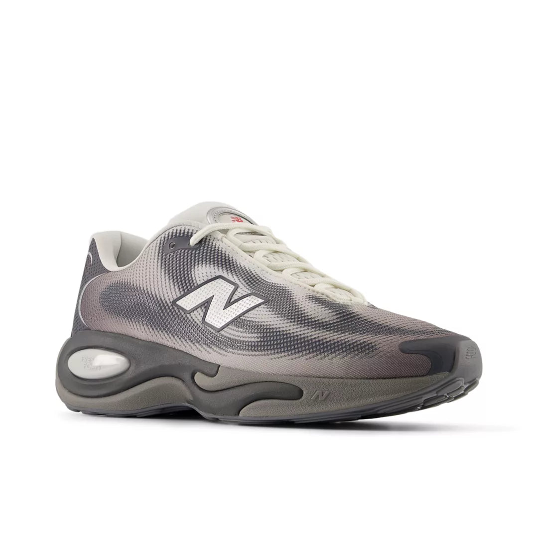 AC Runner - New Balance Trending