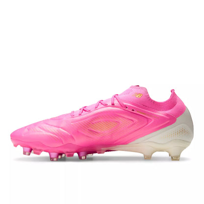 Tekela Elite Low FG V5 - New Balance Quality