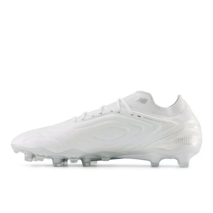 Tekela Elite Low FG V5 - New Balance Everyday