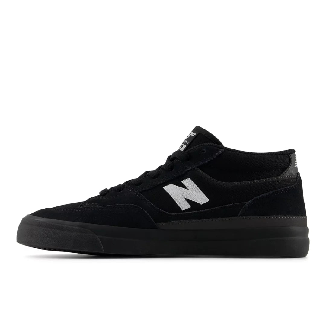 NB Numeric Franky Villani 417 - New Balance Essential