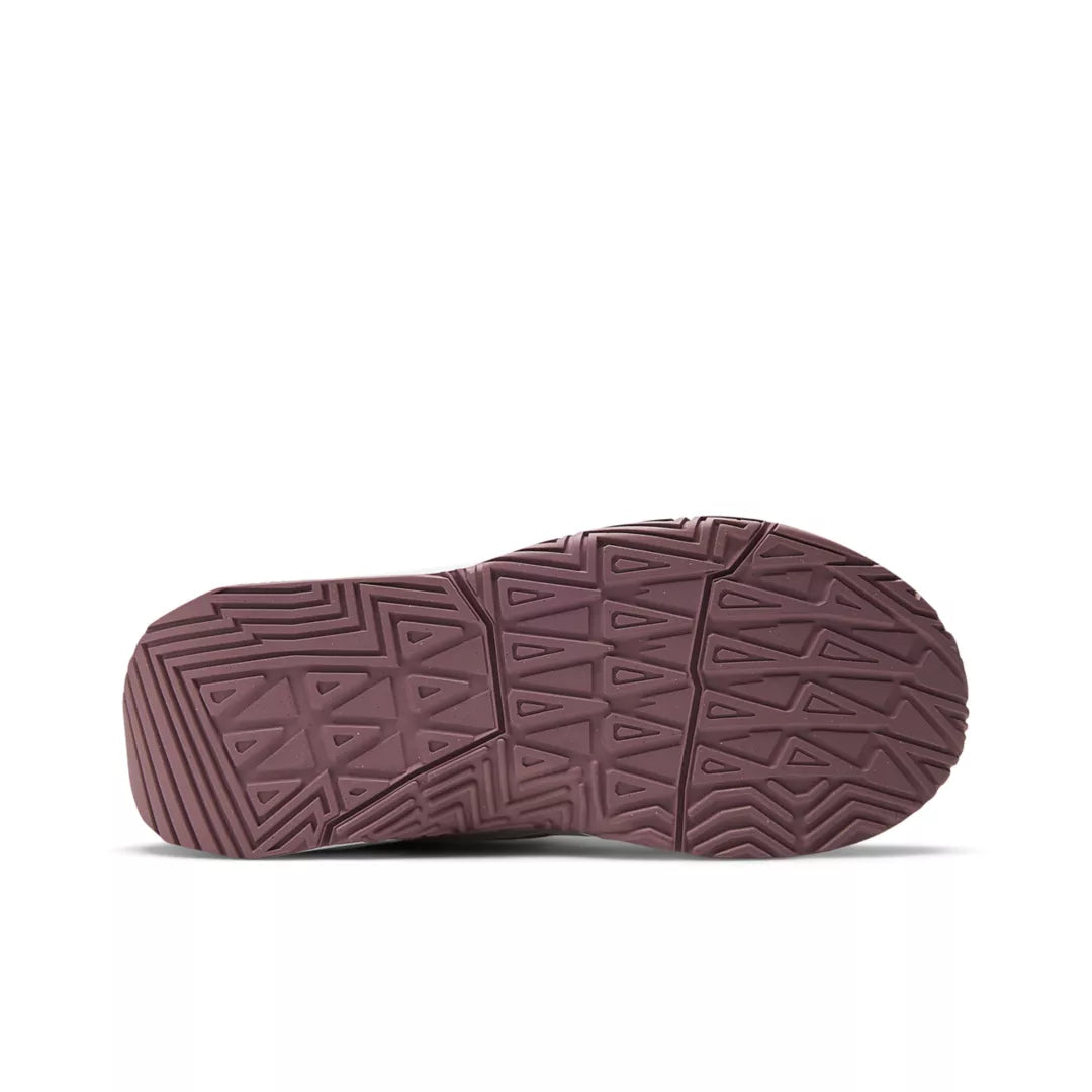 FuelCell Play Bungee Lace with Top Strap - New Balance Smart Buy