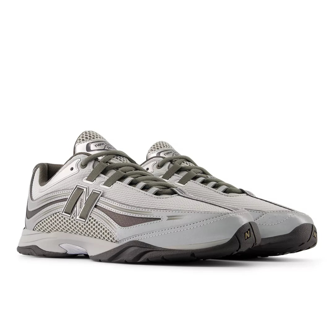 RC56 - New Balance Signature