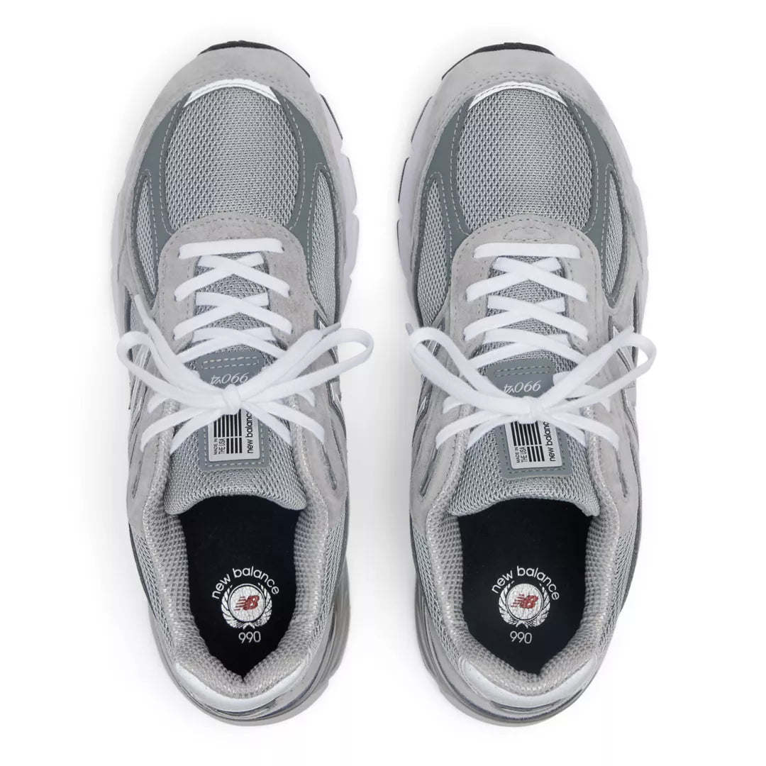 Made in USA 990v4 - New Balance Essential