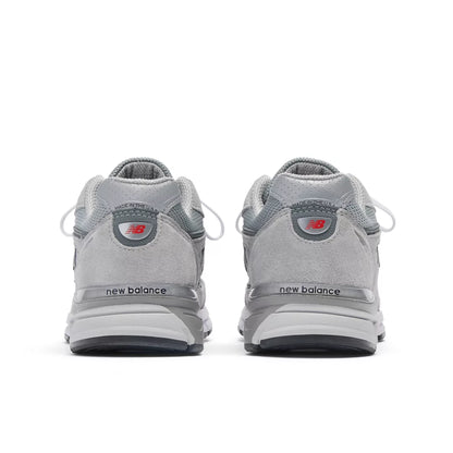 Made in USA 990v4 - New Balance Essential