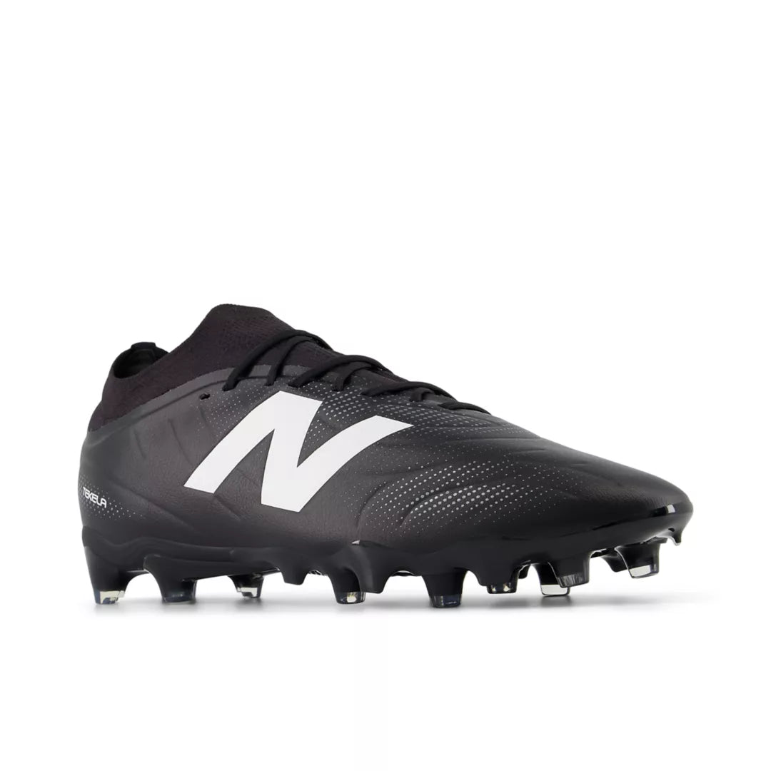 Tekela Team Low Laced FG V5 - New Balance Best Price