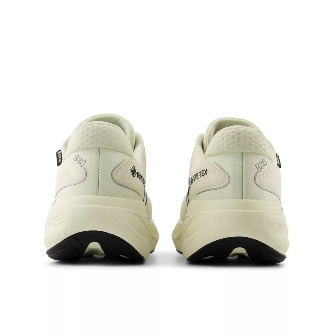 880v15 GORE-TEX® - New Balance Premium