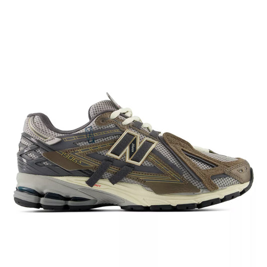 1906A - New Balance Trusted