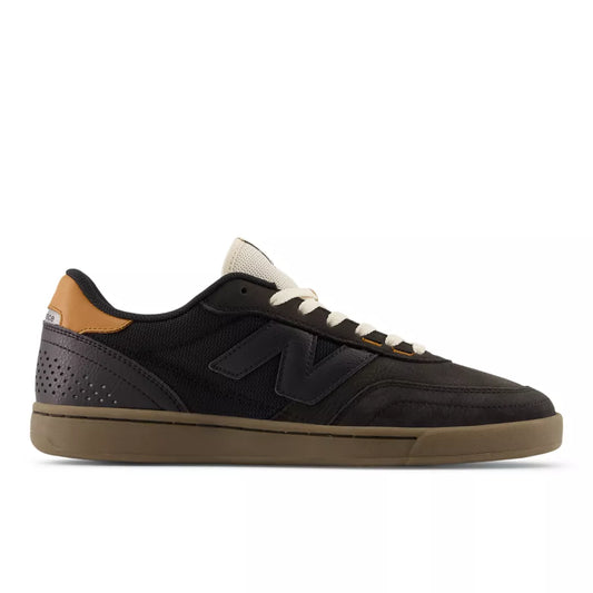 NB Numeric 440 V2 - New Balance Essential