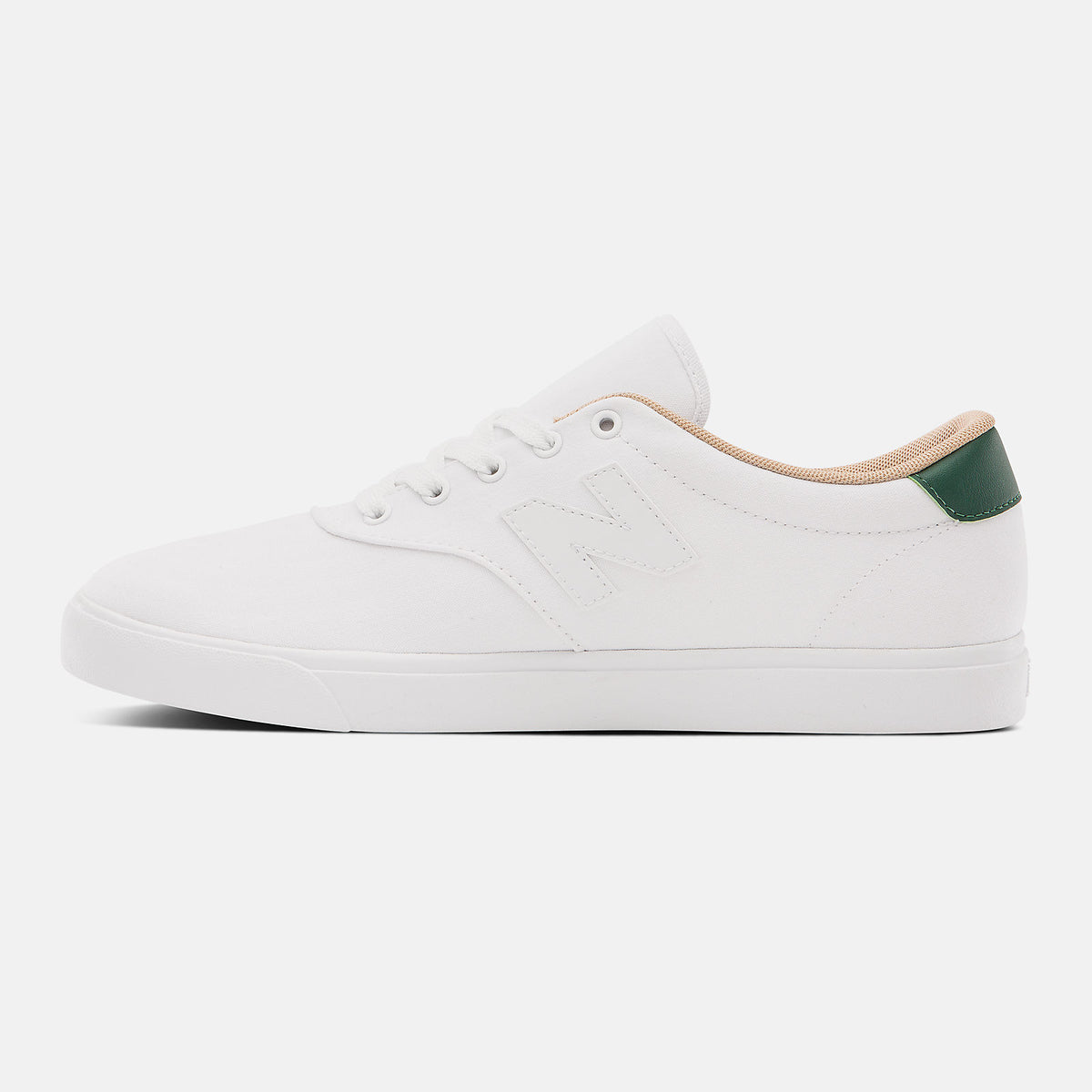 AM55 - New Balance Essential