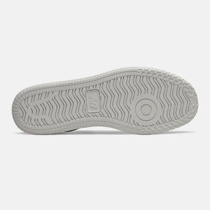 CT Alley - New Balance Essential
