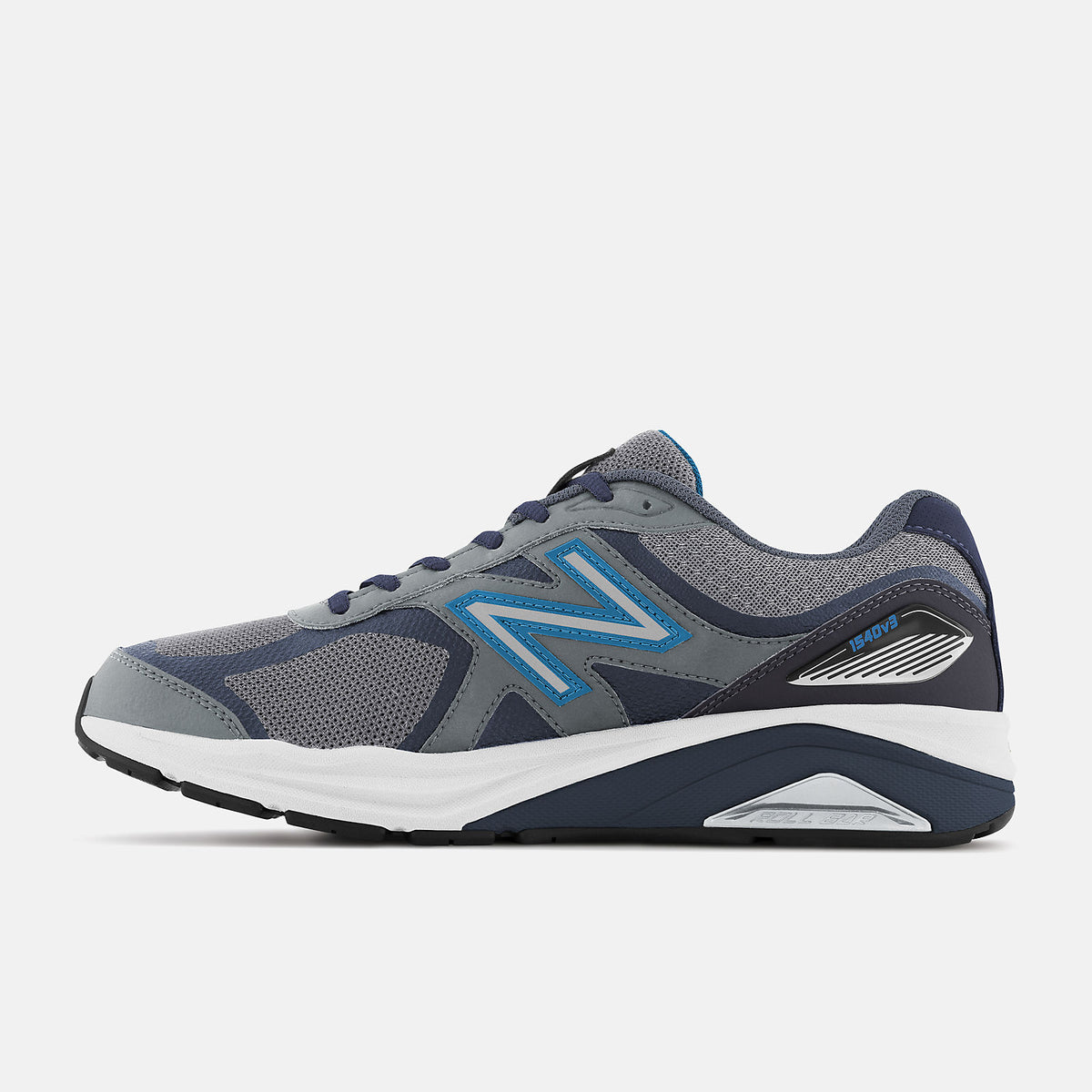 1540v3 - New Balance Trending