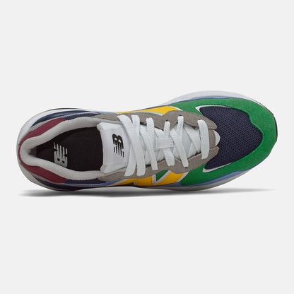 57/40 - New Balance Sale