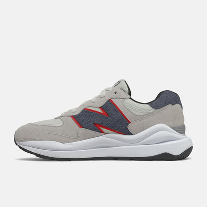 57/40 - New Balance Latest