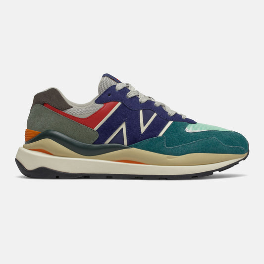 57/40 - New Balance Latest
