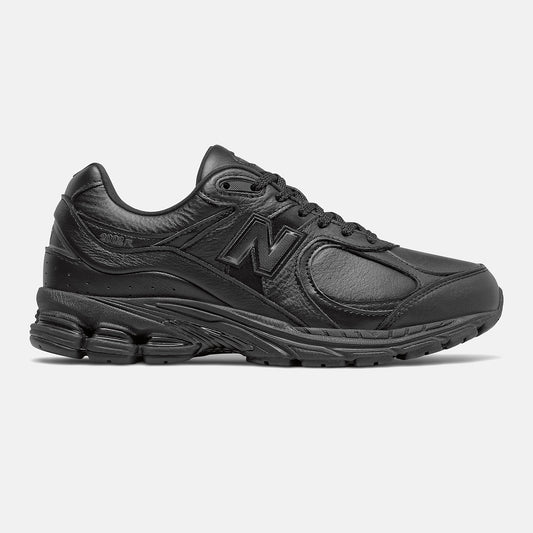 2002R - New Balance Trending