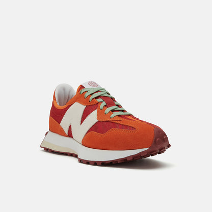 327 - New Balance Essential