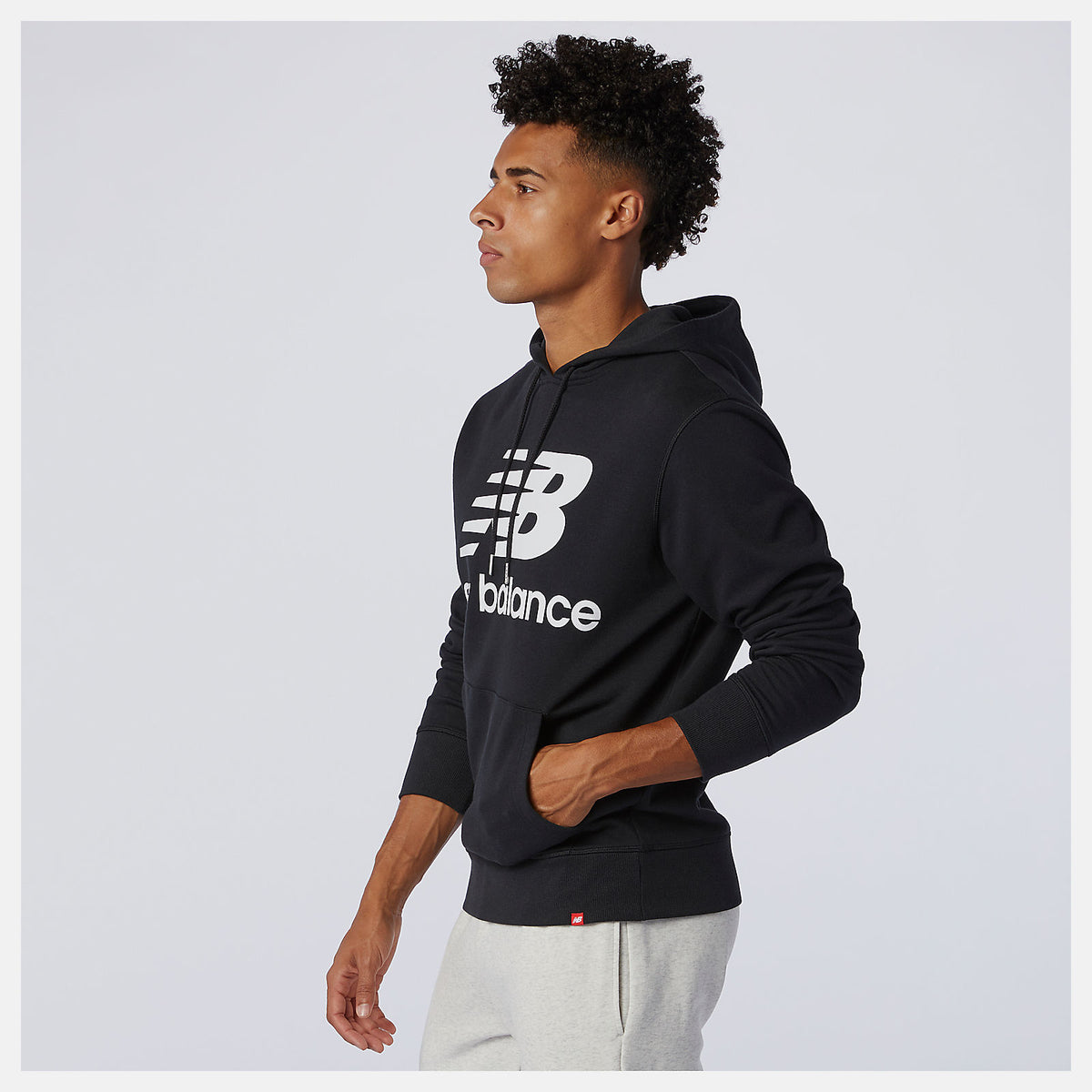 NB Essentials Stacked Logo Po Hoodie - New Balance Recommended