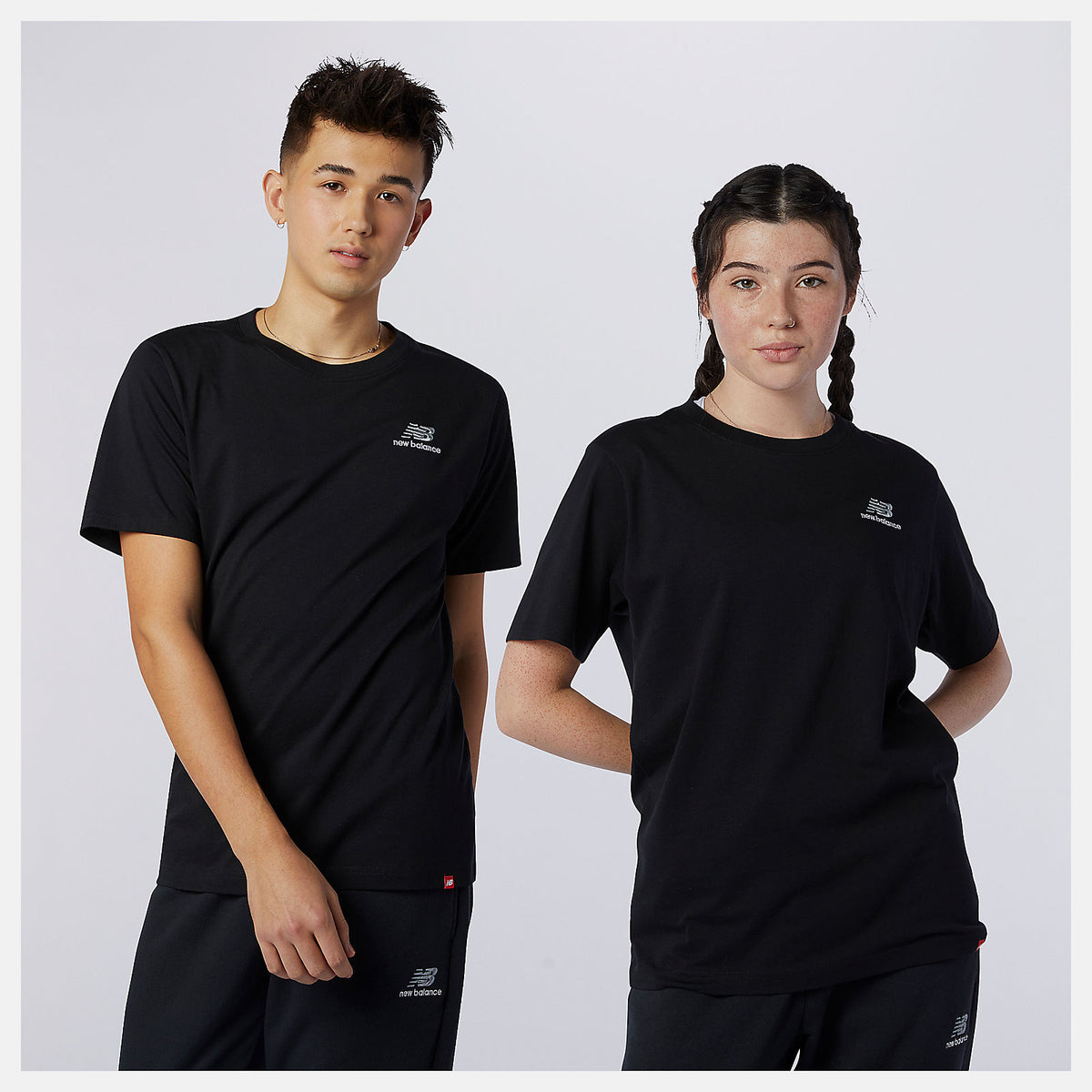 NB Essentials Embroidered Tee - New Balance Trending