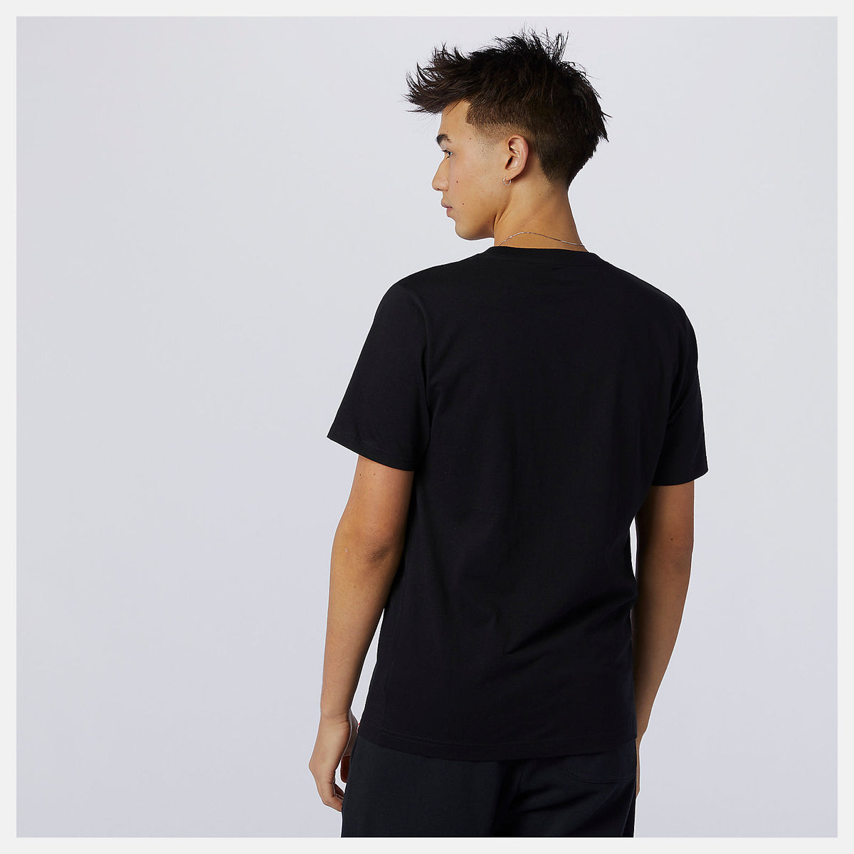 NB Essentials Embroidered Tee - New Balance Trending