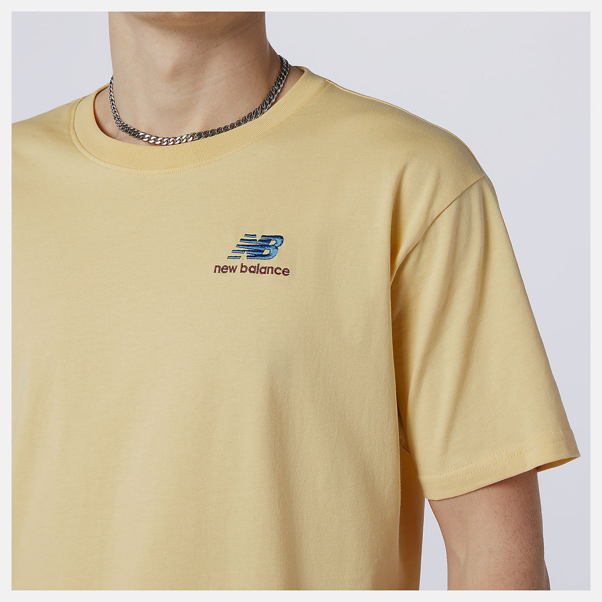NB Essentials Embroidered Tee - New Balance New