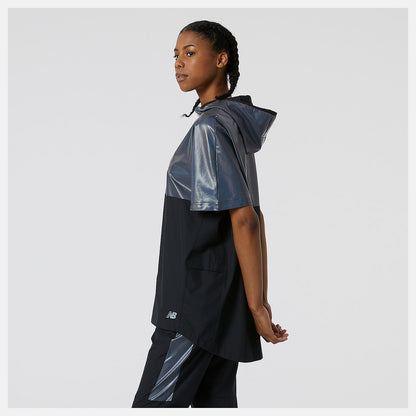 Syd Warm Up Poncho - New Balance Best Seller