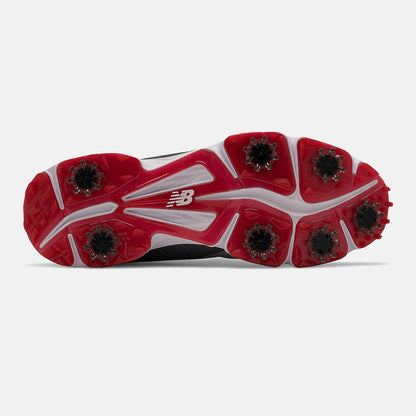 Striker v2 - New Balance Customer Favorite
