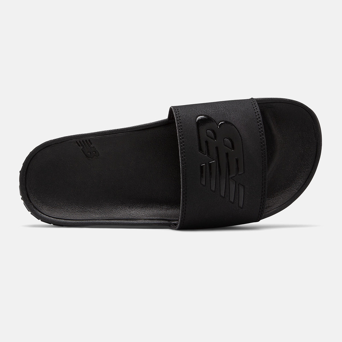 200 - New Balance Essential