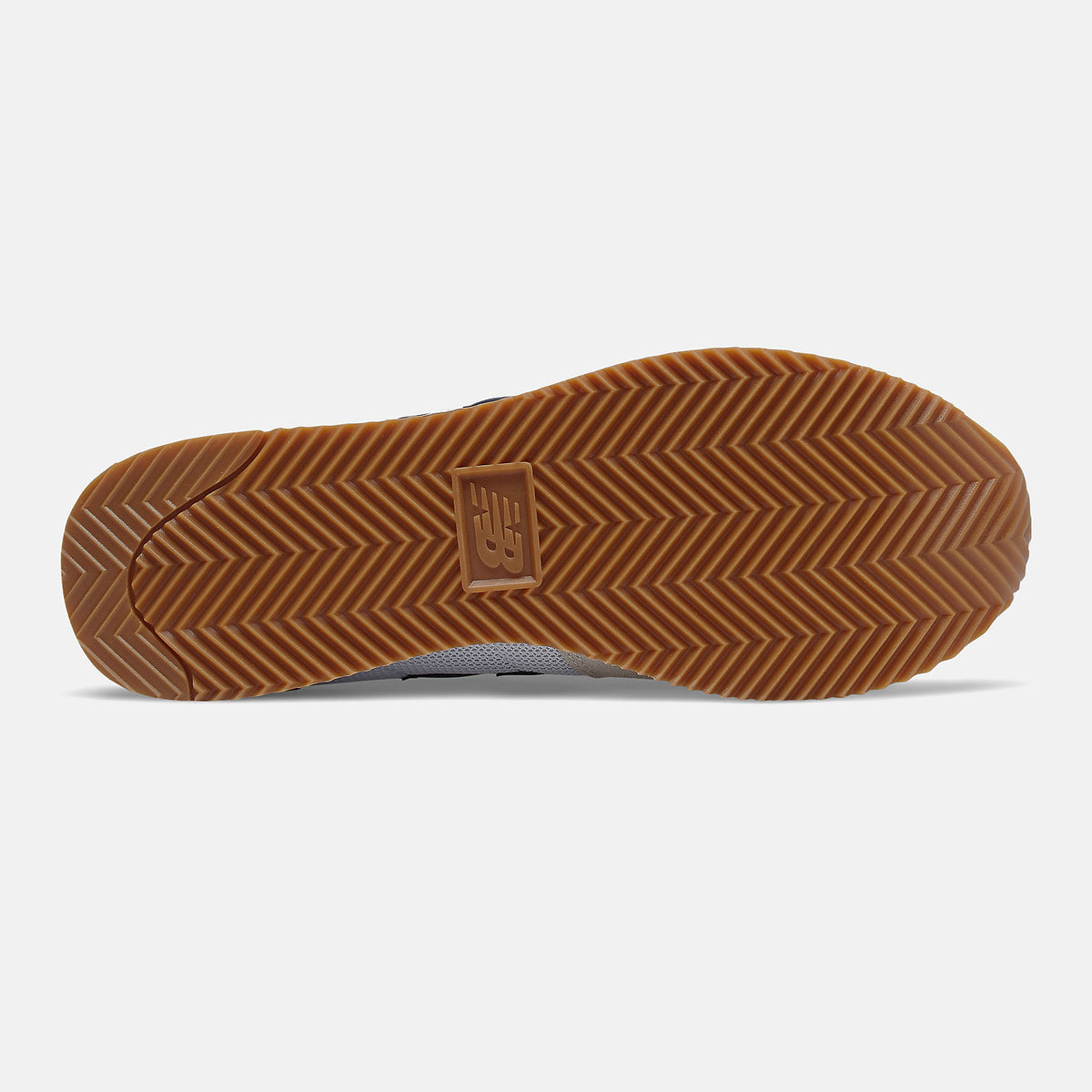 720 - New Balance Essential