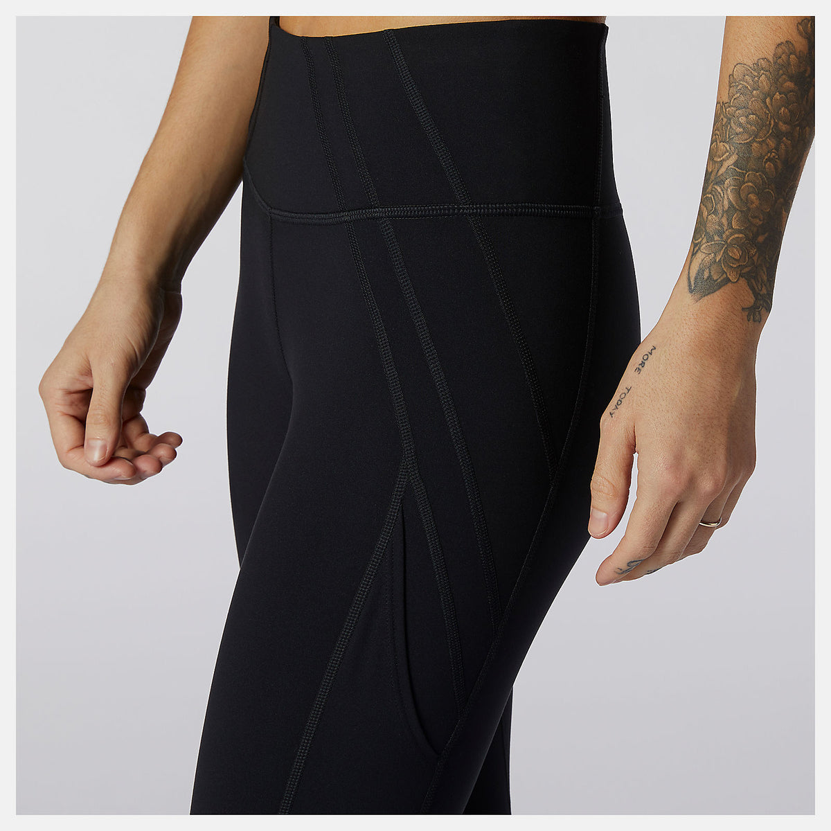 Transform 7/8 NBSleek Tight - New Balance Great Value