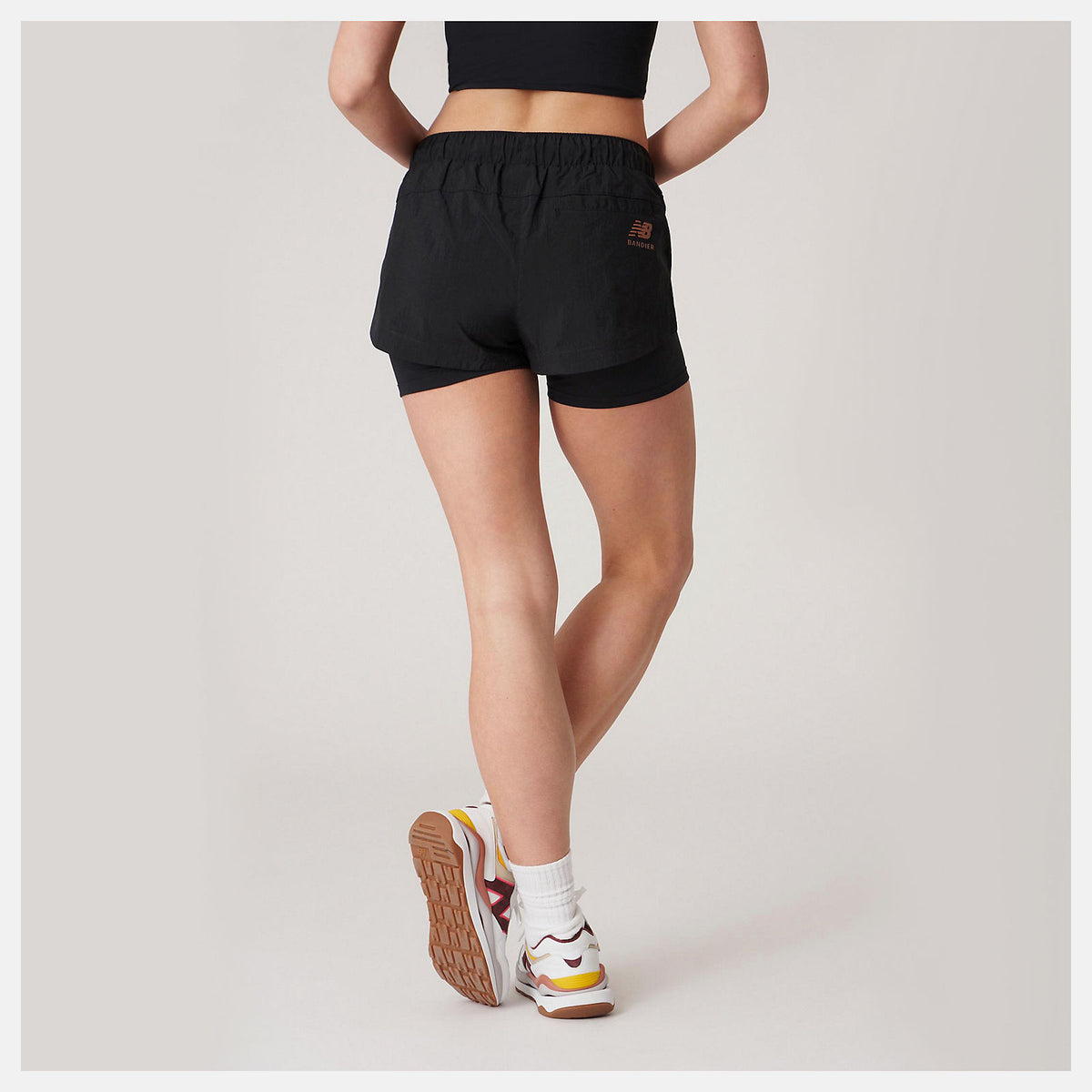 Bandier Woven tech Short - New Balance Smart Buy