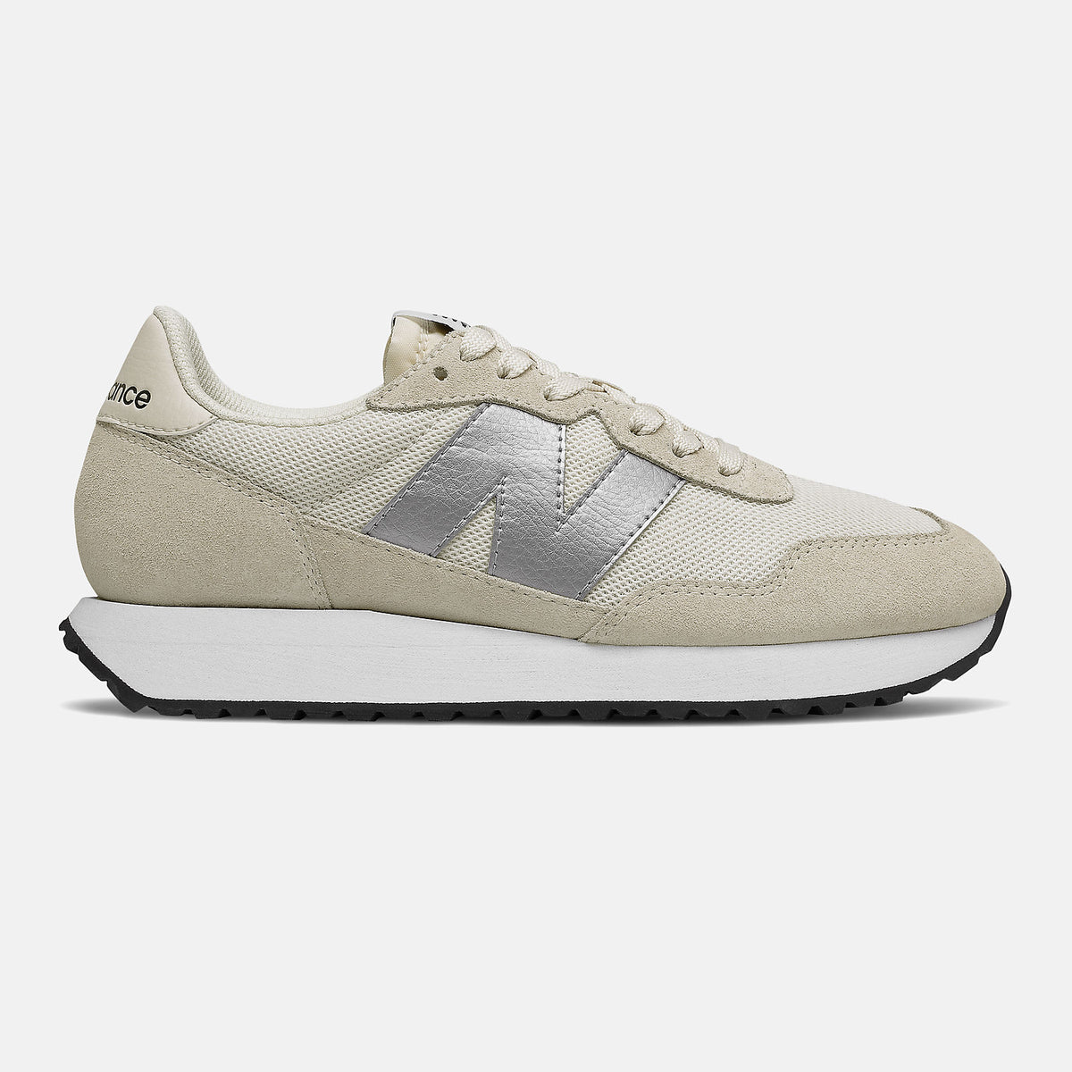 237 - New Balance Popular