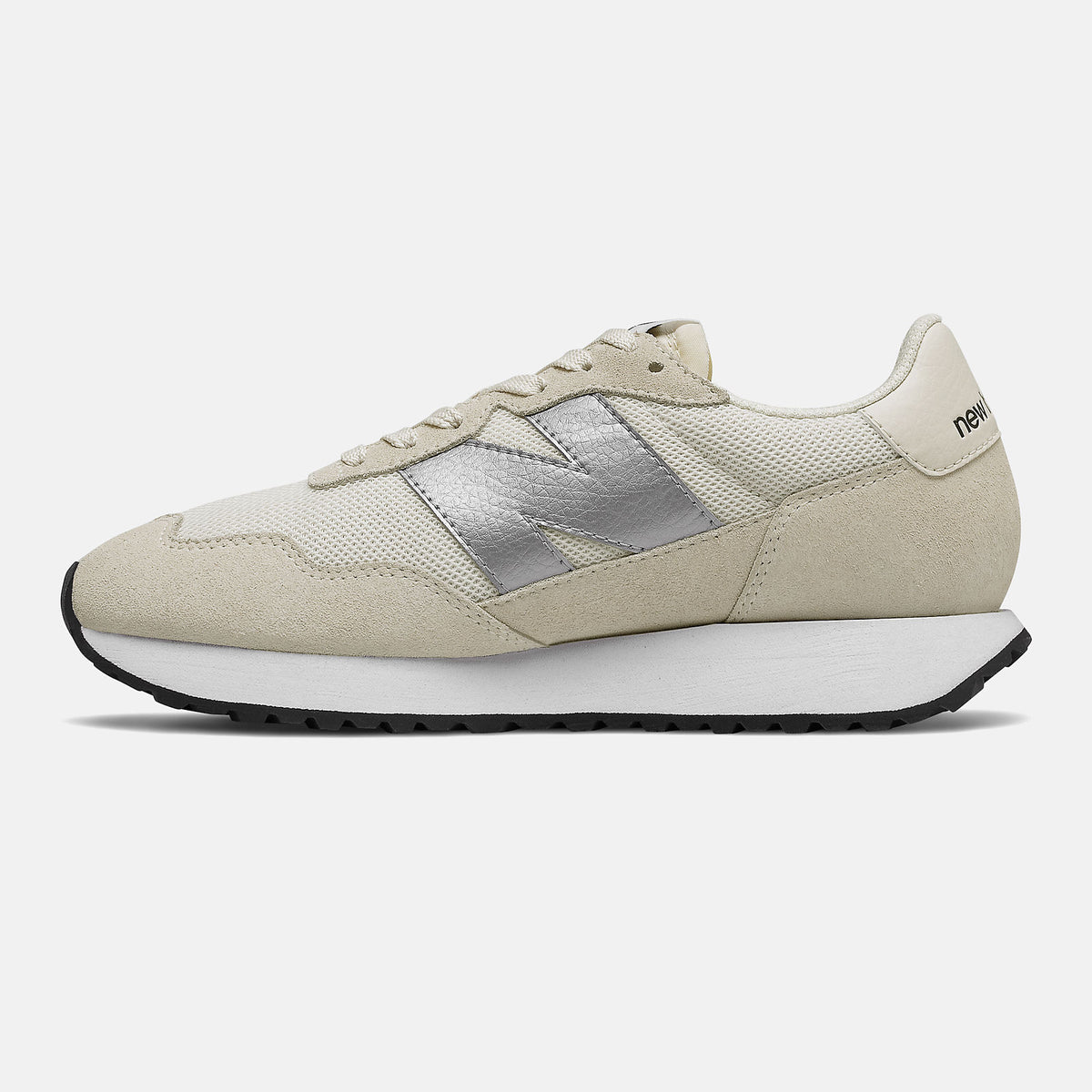 237 - New Balance Popular