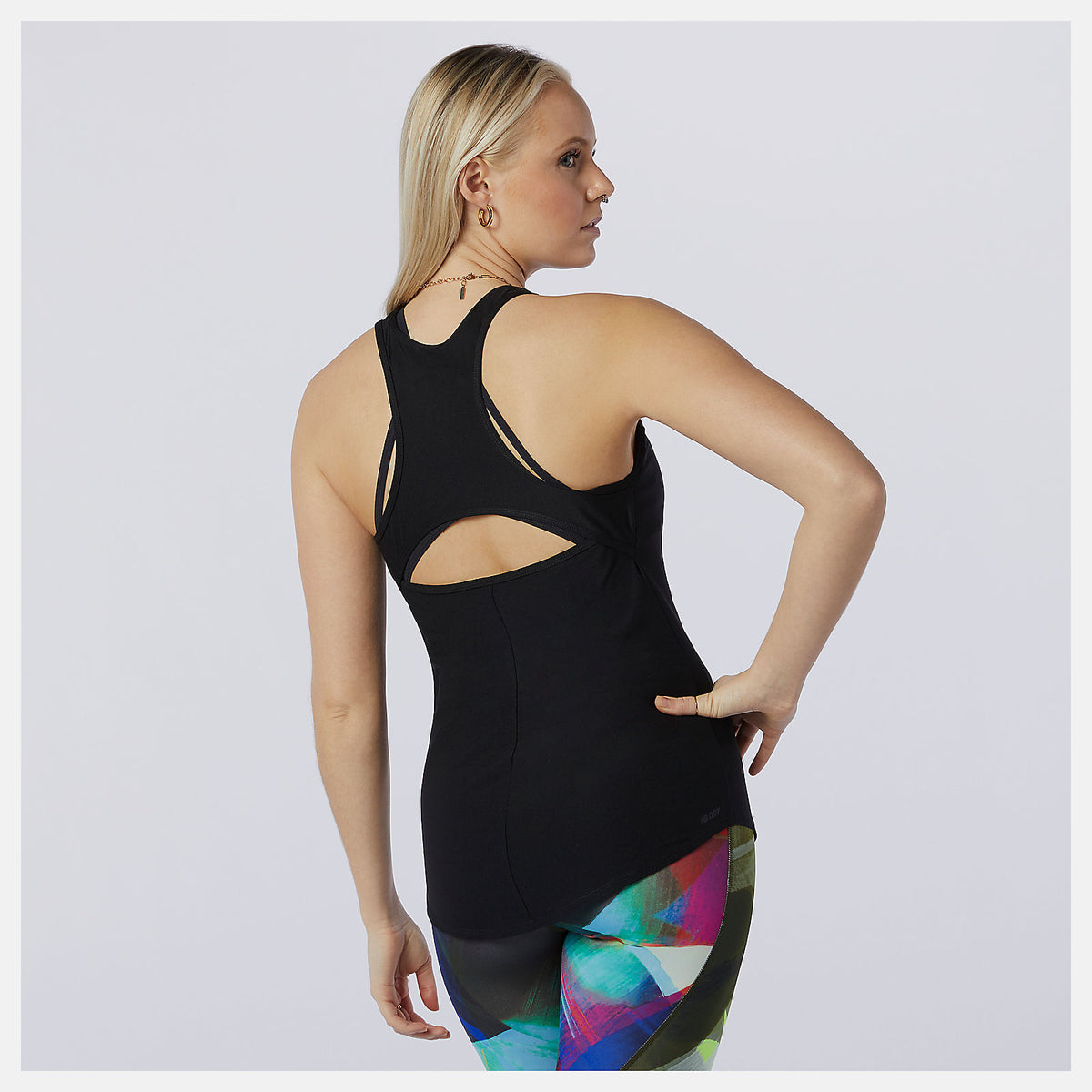 Transform Perfect Tank - New Balance Trending