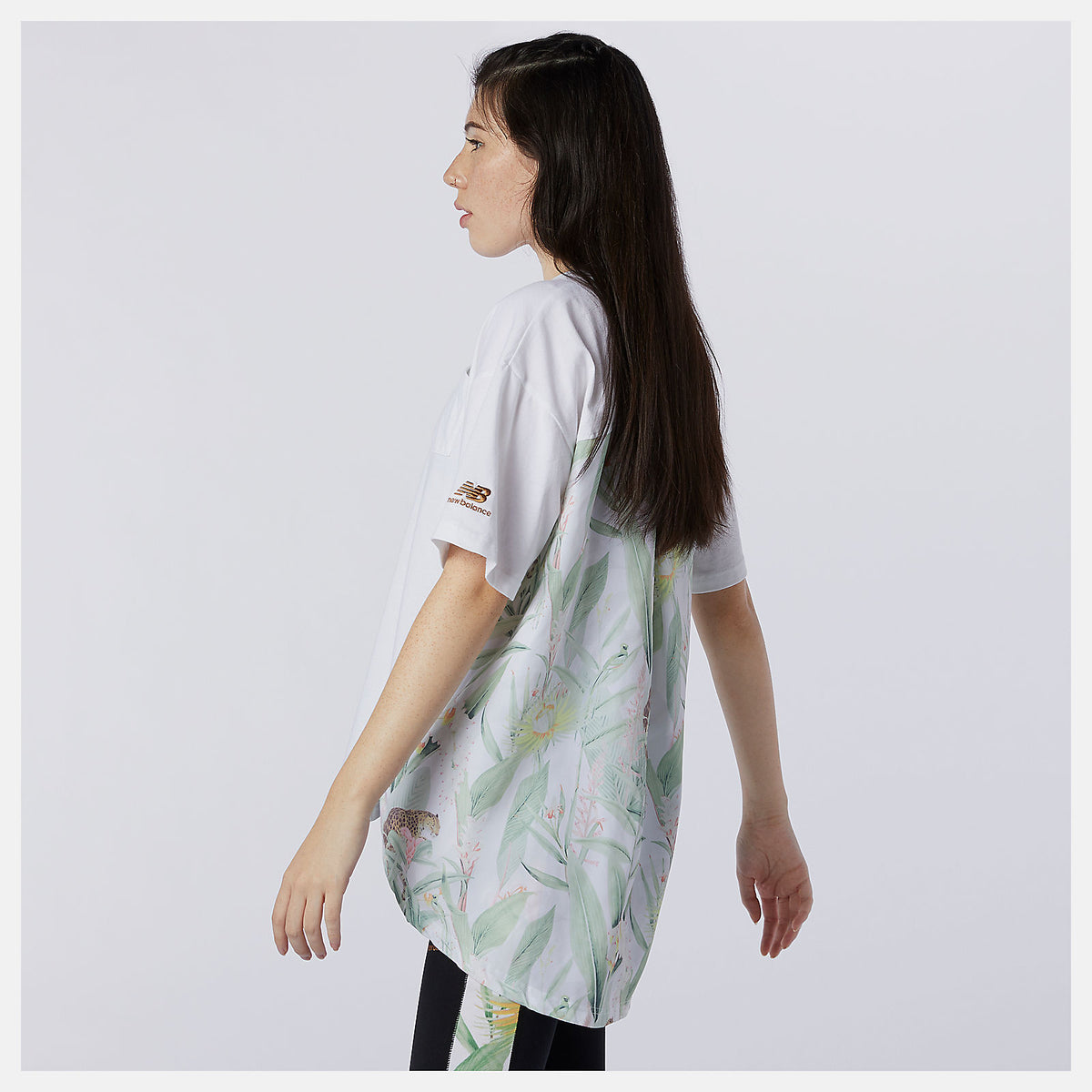 NB Essentials Botanical Knit Woven Mix Tee - New Balance Everyday