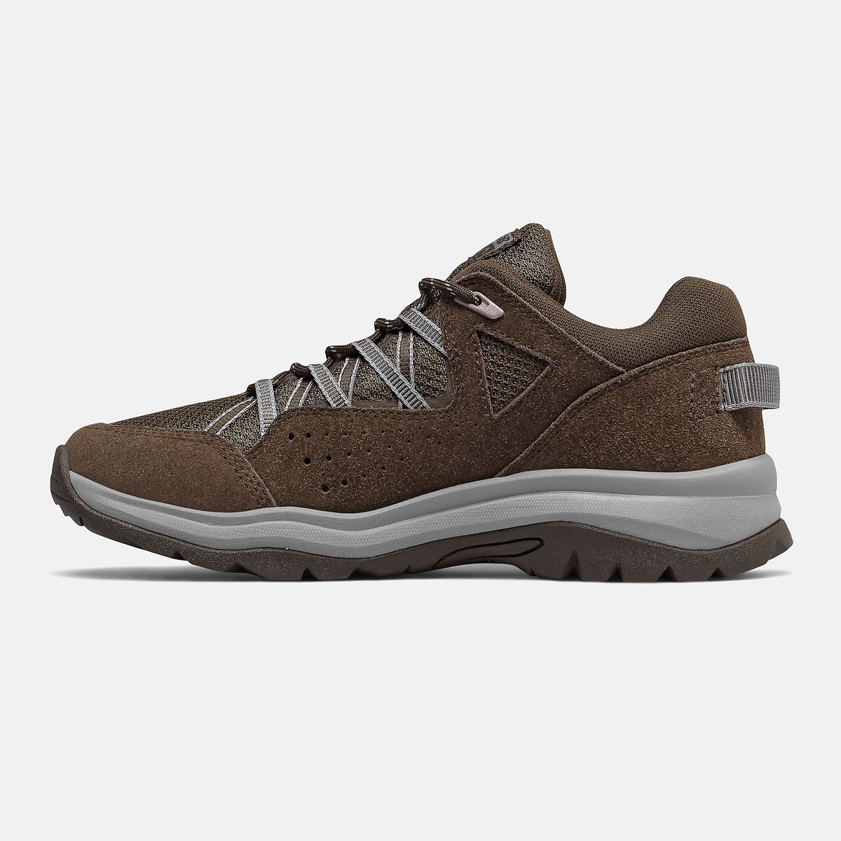 669v2 - New Balance Featured